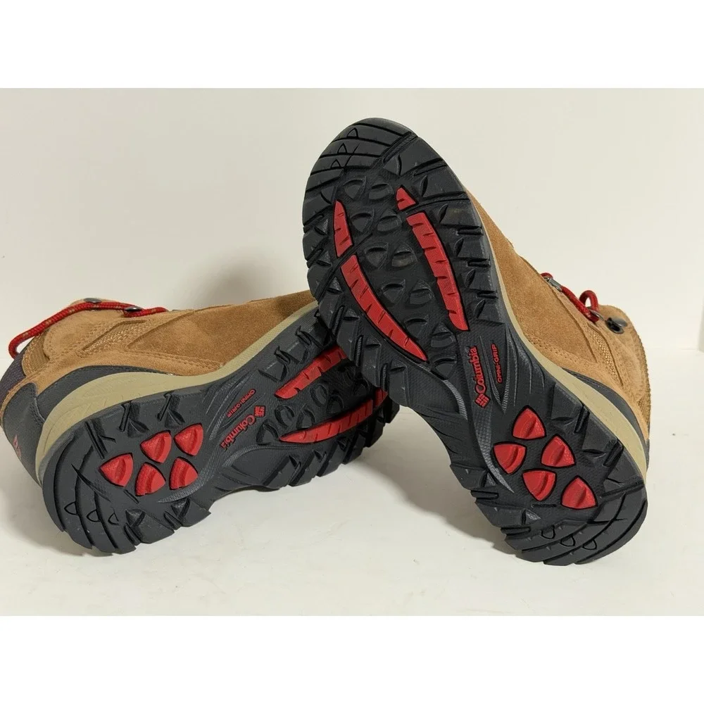 Columbia Women's Newton Ridge Plus Hiking Boots, Size 6.5, Brown & Red